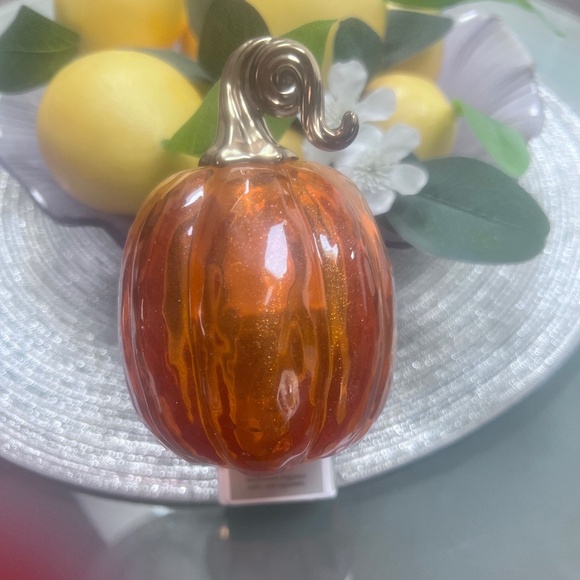 Bath & Body Works Other - Bath & Body Works Glass Pumpkin Scent Control Wallflower Plug NWT